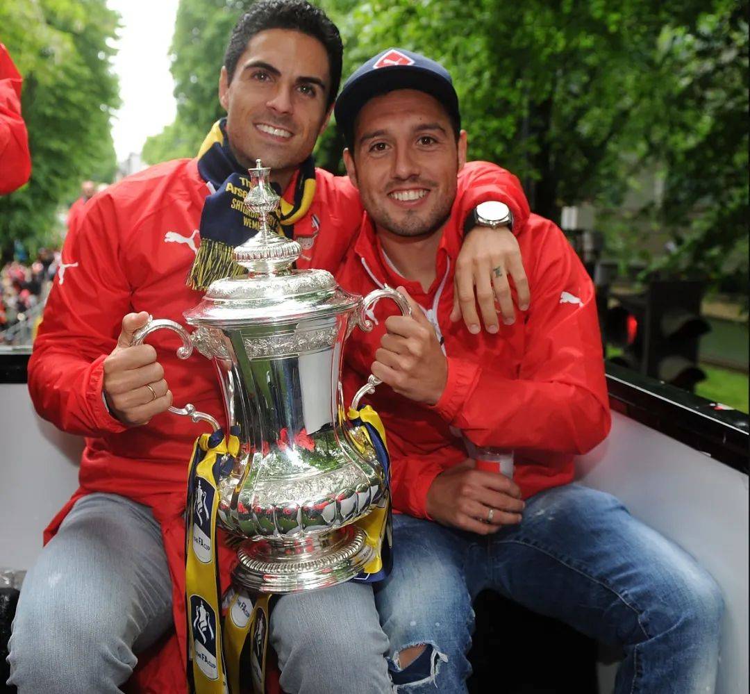 关于阿森纳主场大捷，豪言冠军必将到来的信息