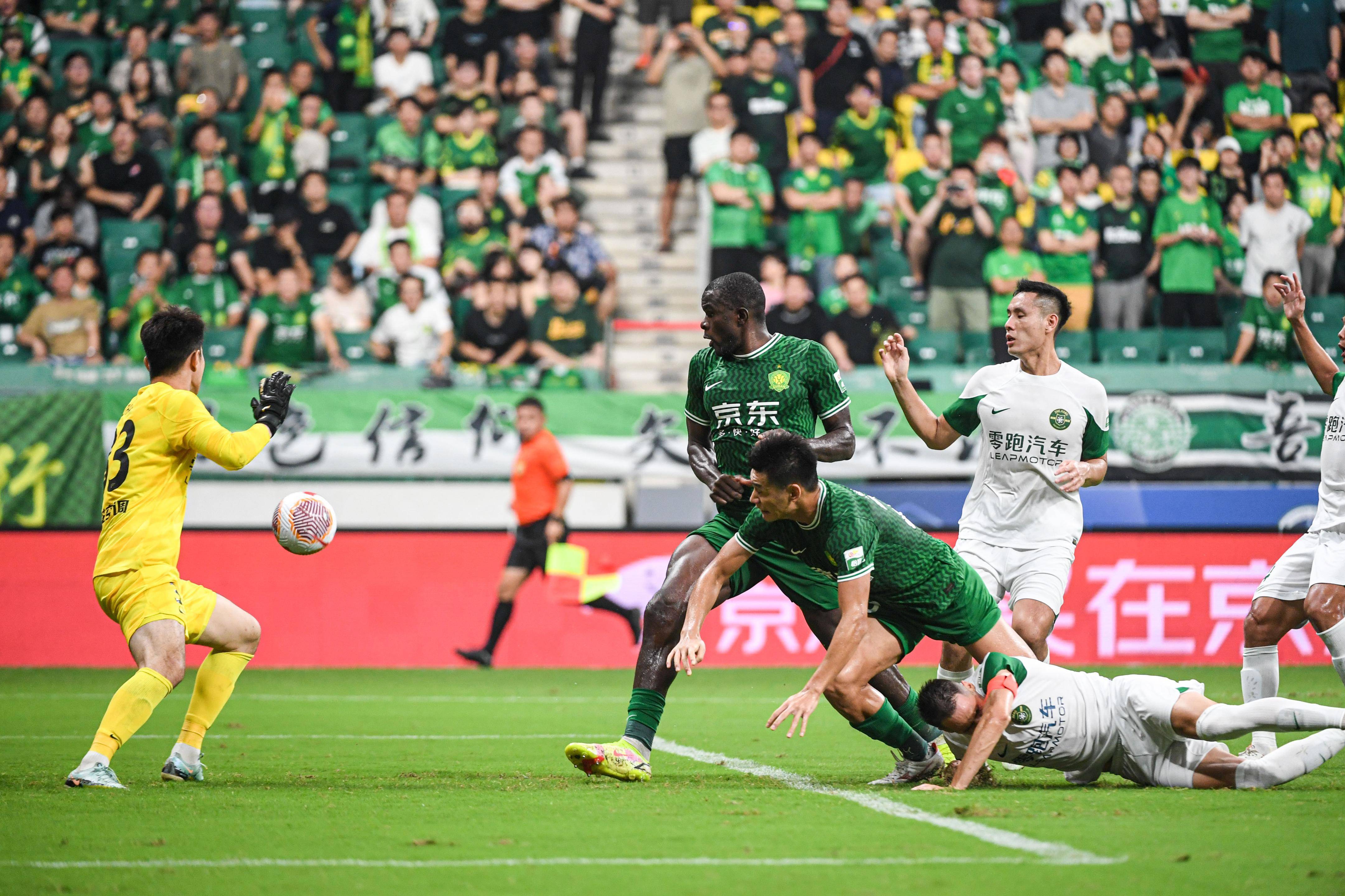 巴拉圭队闷平苏格兰，成功晋级的简单介绍