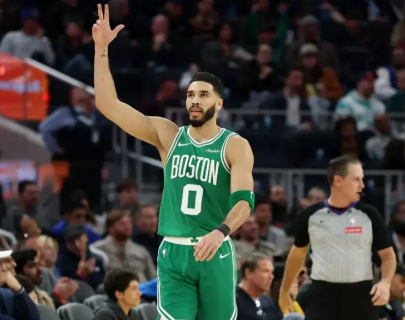 凯尔特人克服掘金，士气高昂的简单介绍