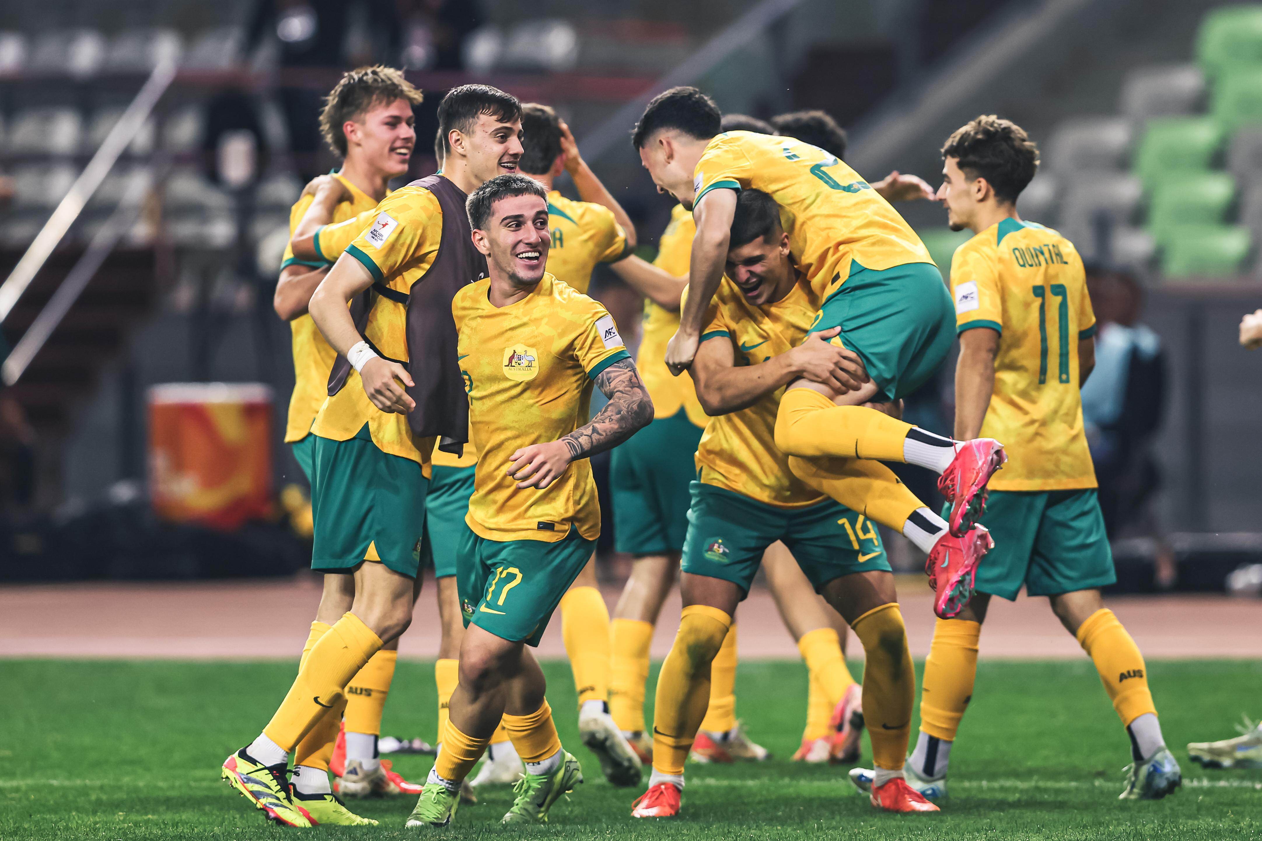 开云体育中国-澳大利亚女篮队同德国队争夺亚洲杯的简单介绍