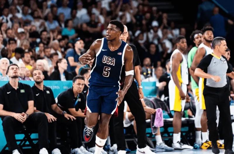 美国篮球决赛现场热血飙升