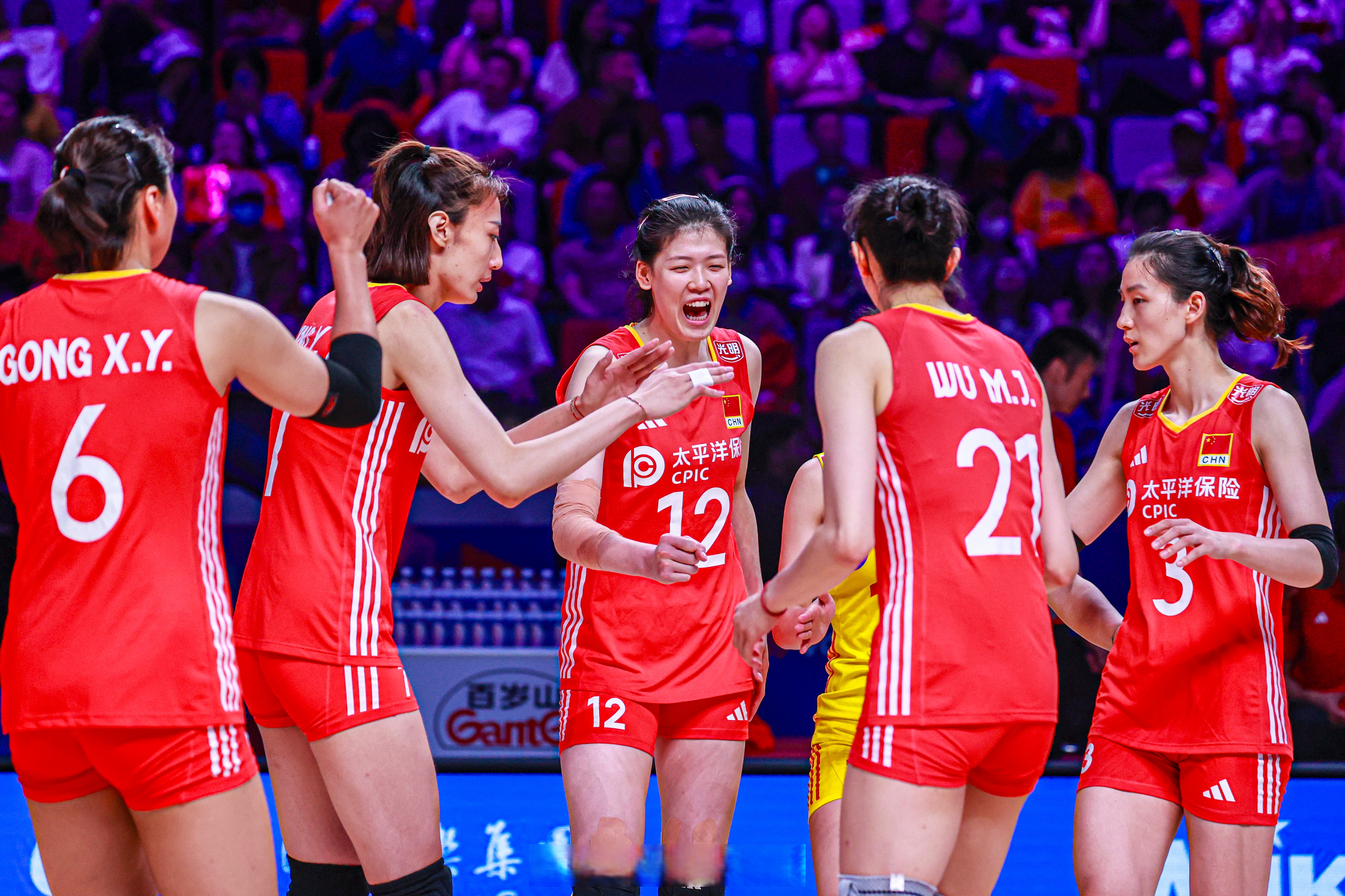 开云体育官方网站-中国女排夺取第五连胜，晋级八强