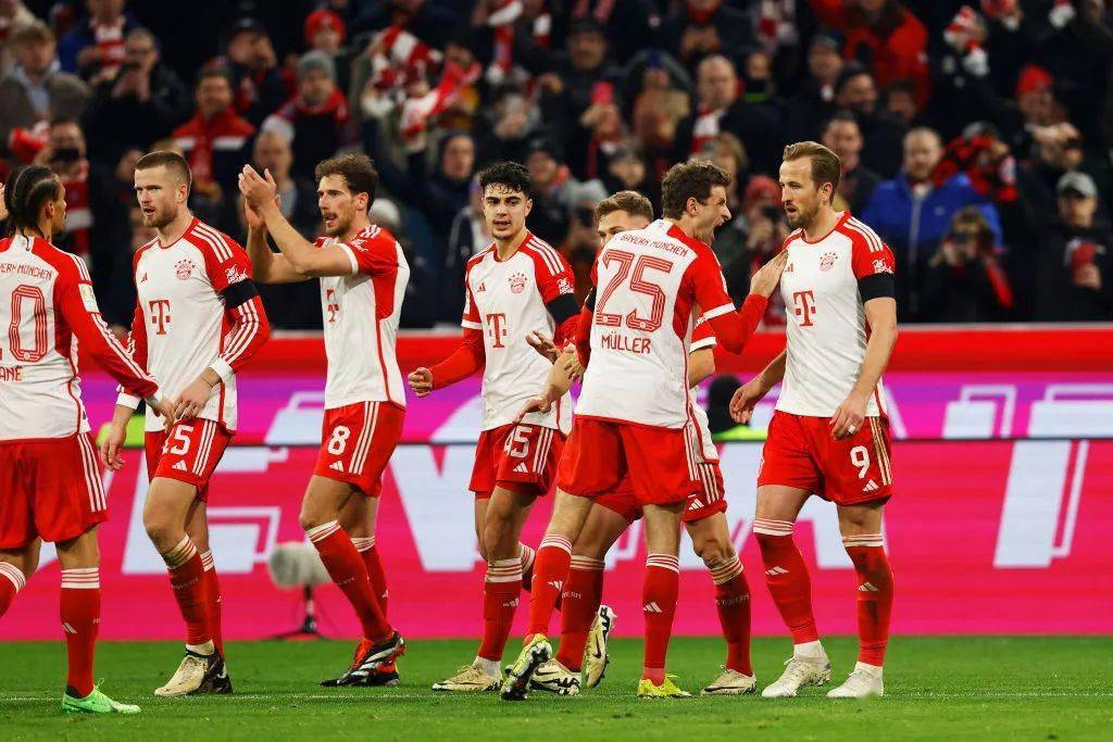 法兰克福对决莱比锡红牛，冲刺德甲争冠路的简单介绍