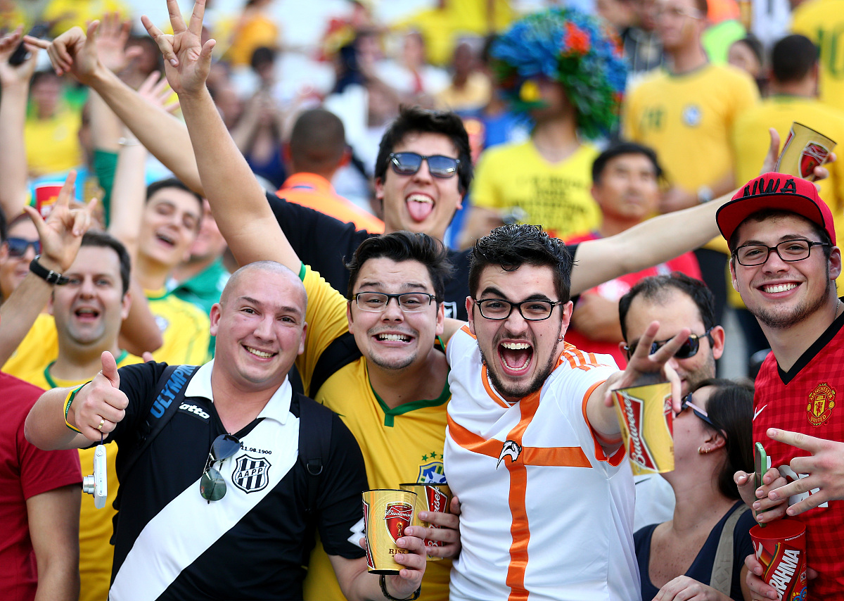 开云体育app-关于激动人心的比赛，球迷肾上腺素飙升的信息