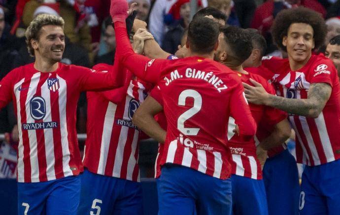 罗马遭遇不败战绩，再接再厉追赶