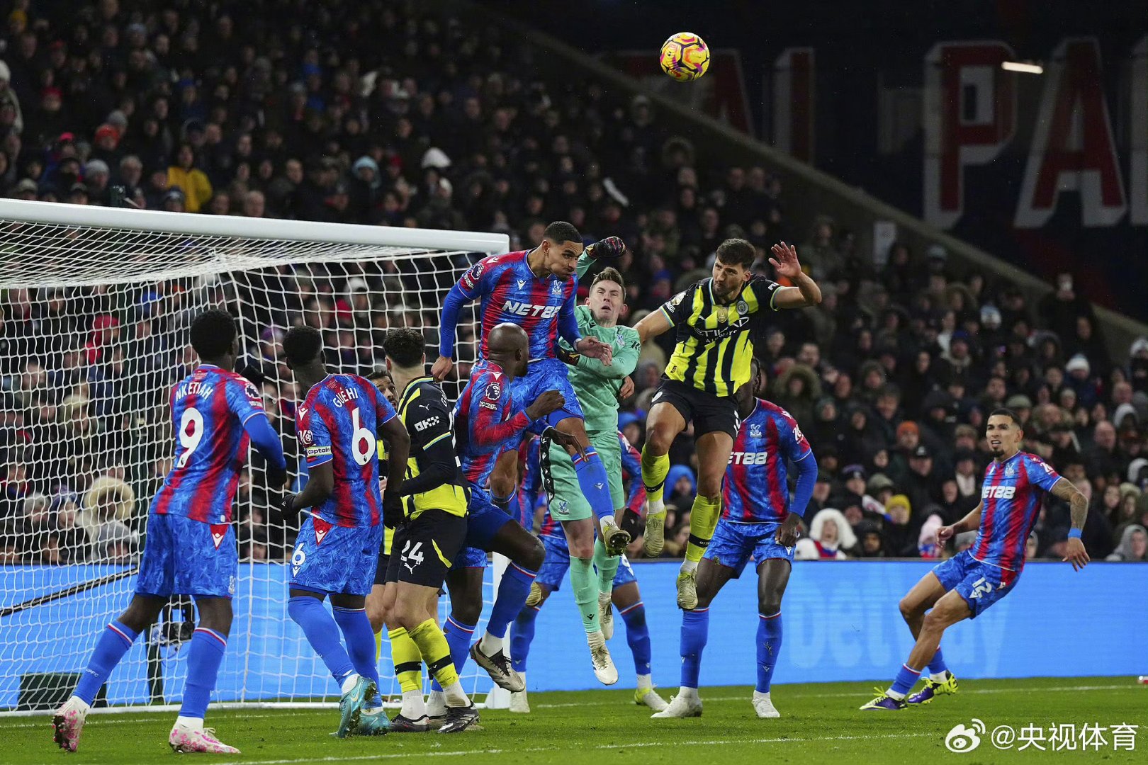 关于水晶宫窘境难解，英超前景黯淡的信息