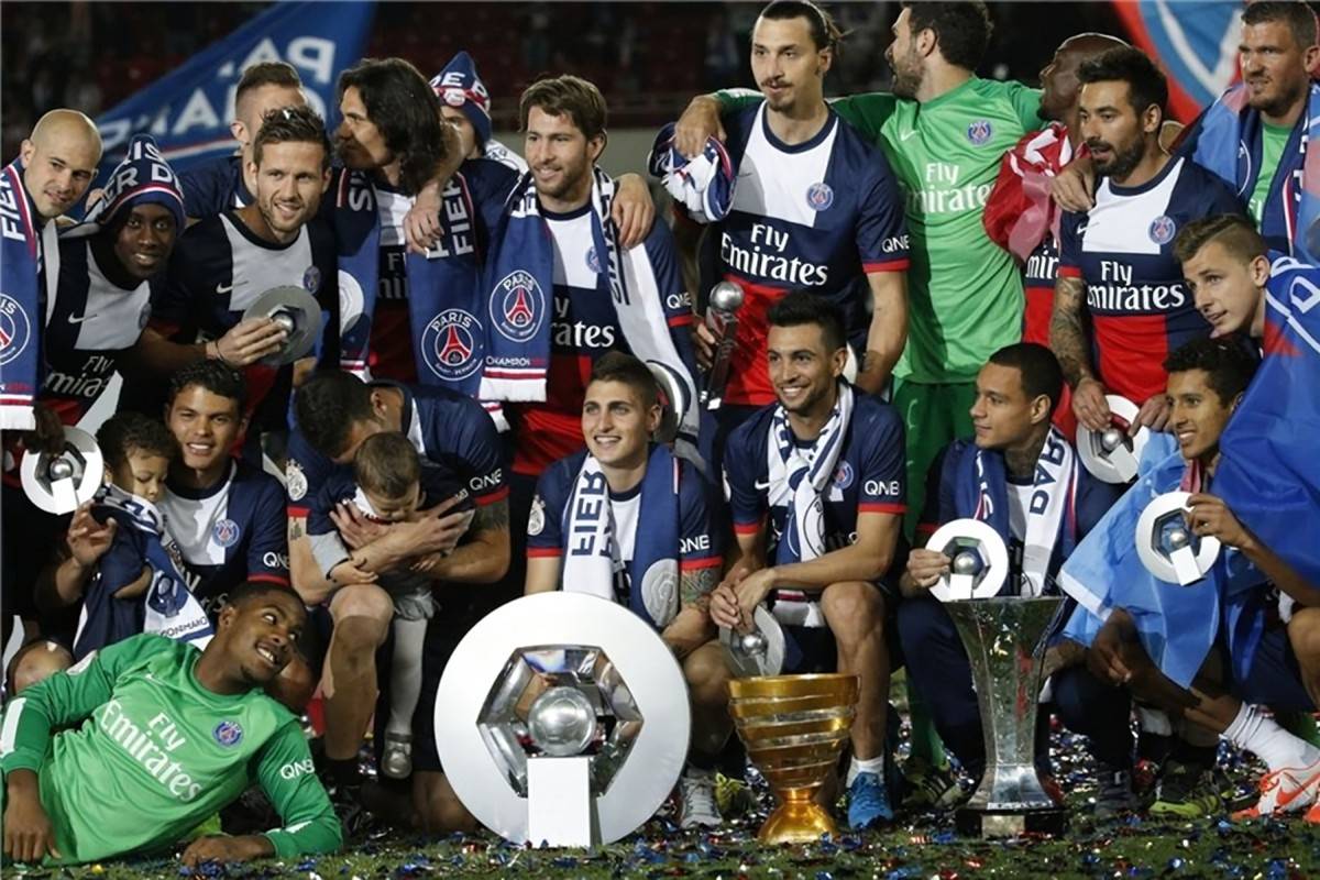 雷丁主场战胜阿克宁顿，继续保持不败的简单介绍