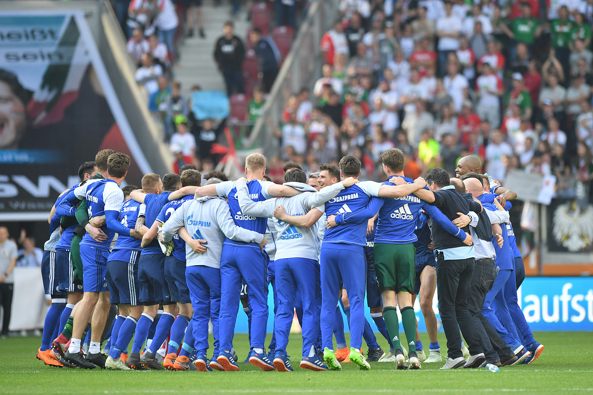 开云体育下载-沙尔克队在比赛中展现出色技术，赢得胜利！