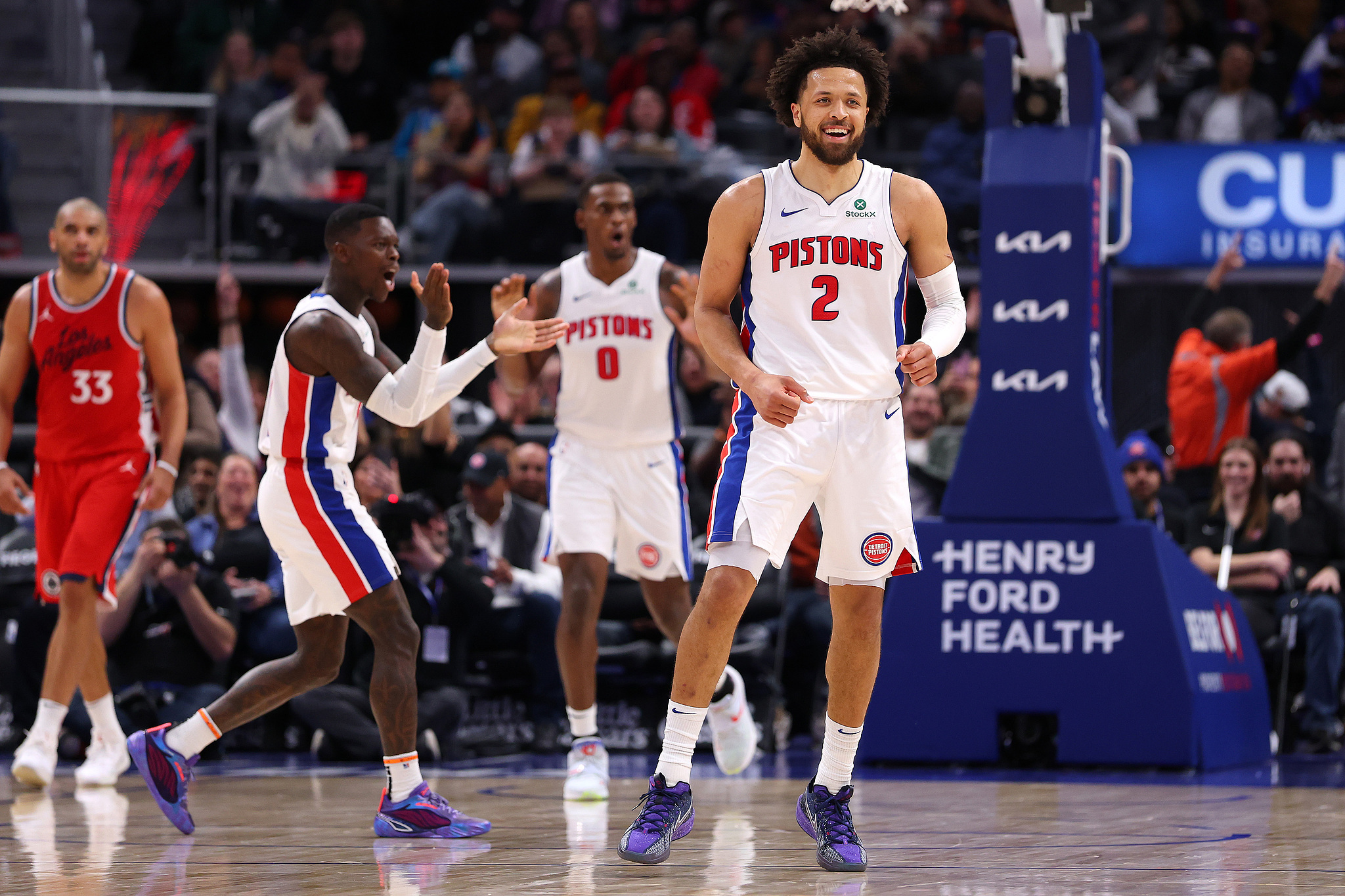 快船力克篮网，莱昂纳德封王的简单介绍