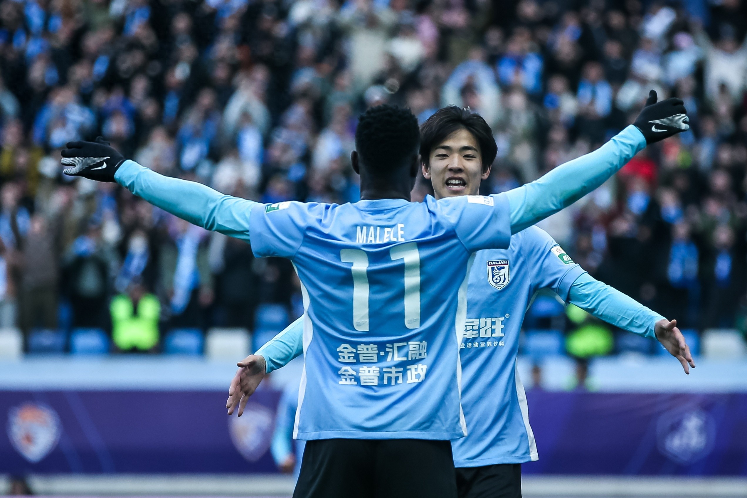 开云体育在线-热门球队主场比赛中大获全胜