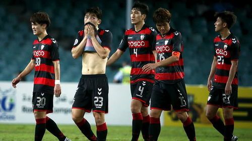 首尔FC球队在比赛中脱颖而出