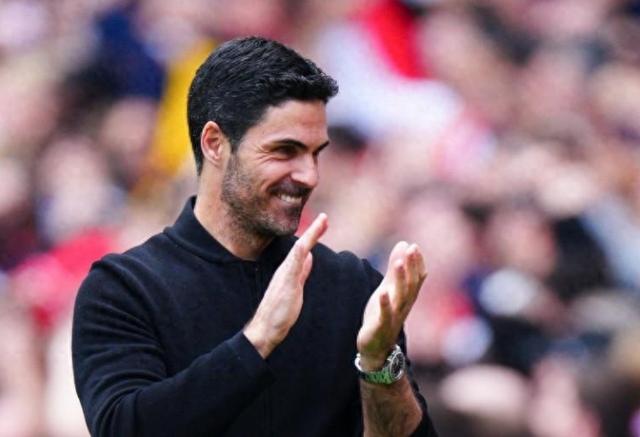 瑞士球员扎卡转会英超豪门，创下新记录