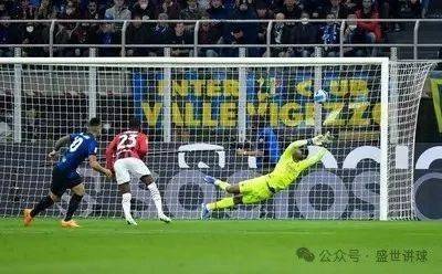 欧国联赛场激情四溢，精彩瞬间尽收眼底