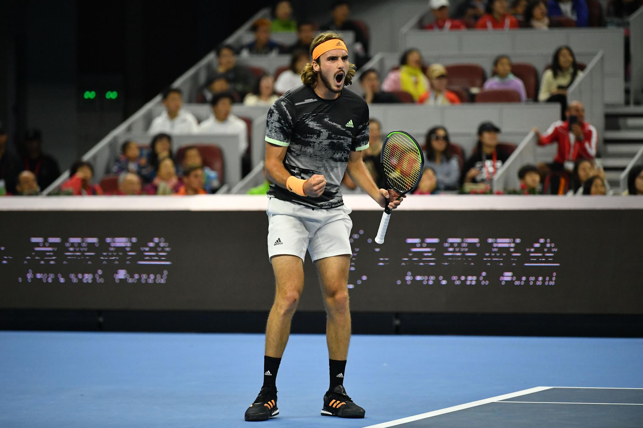 美国网球队强势德国网球队，西西帕斯爆发神勇