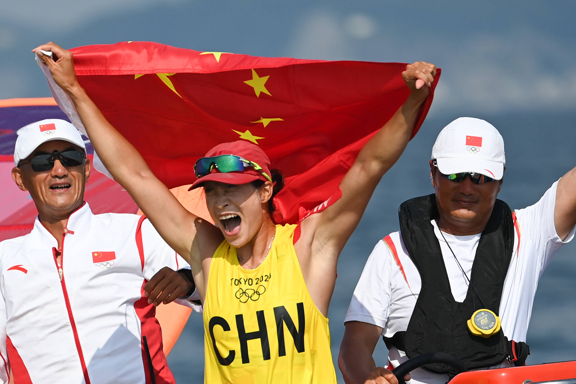 南非帆船队勇夺冠军，斩获殊荣