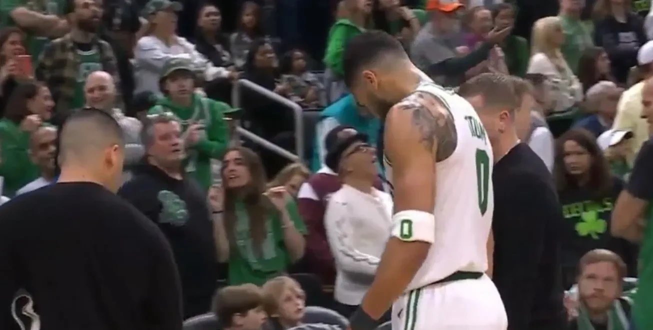 凯尔特人不敌猛龙，泰伦-卢失误导致失利