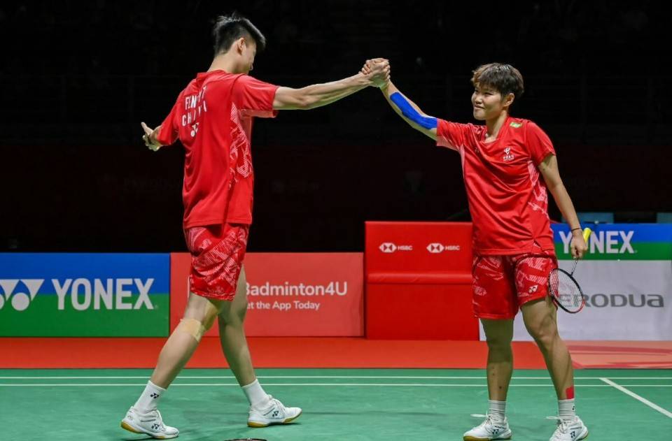亚运会羽毛球混双赛中国选手包揽冠亚军