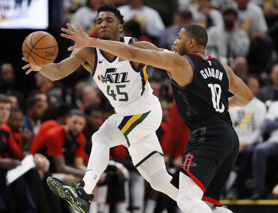 开云体育在线-热火踩雷爵士，米切尔35分无法挽救