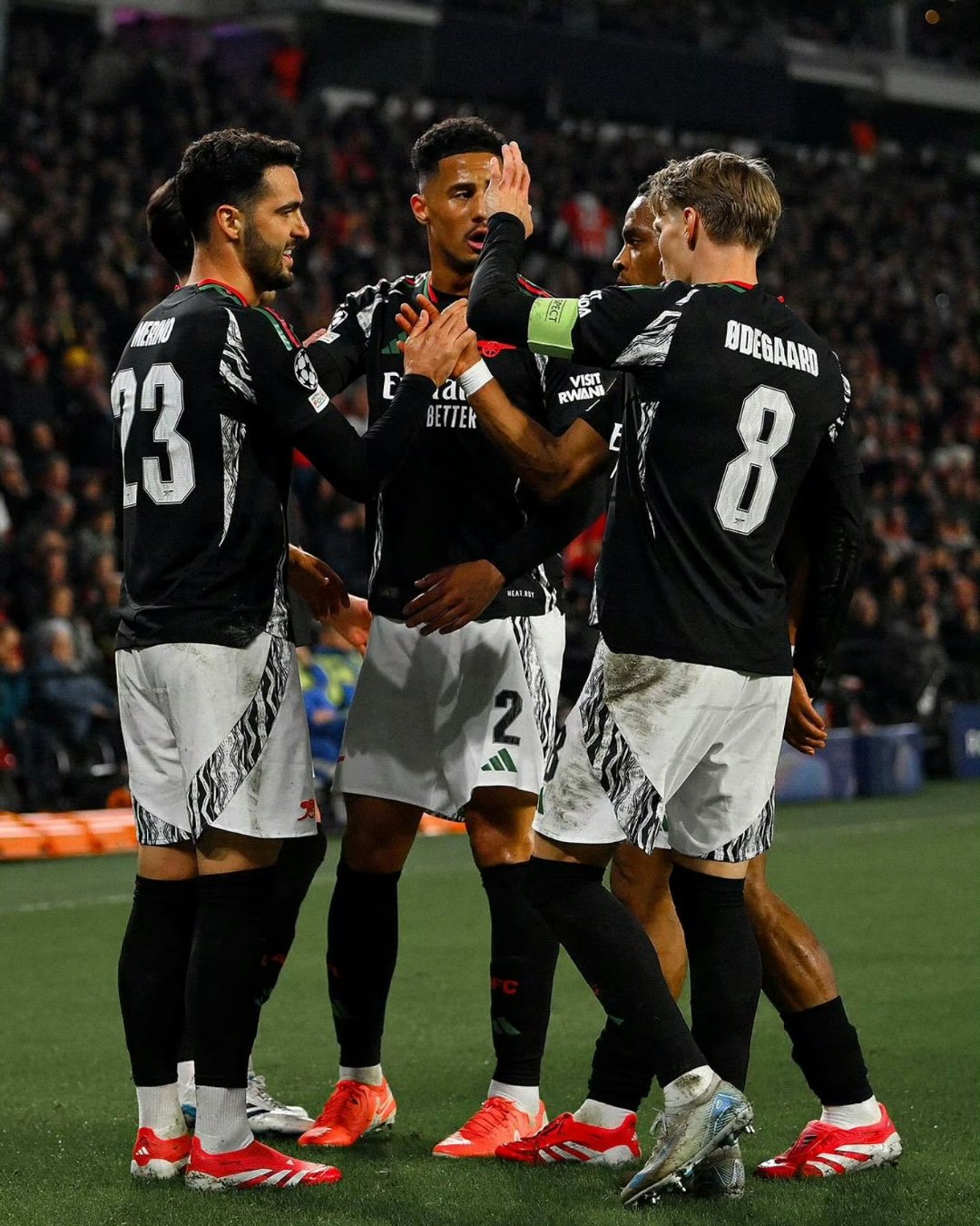 关于勒沃库森力克阿森纳，梅西带队取胜的信息