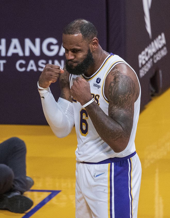 印度队鏖战德国队，安赛龙点燃赛场