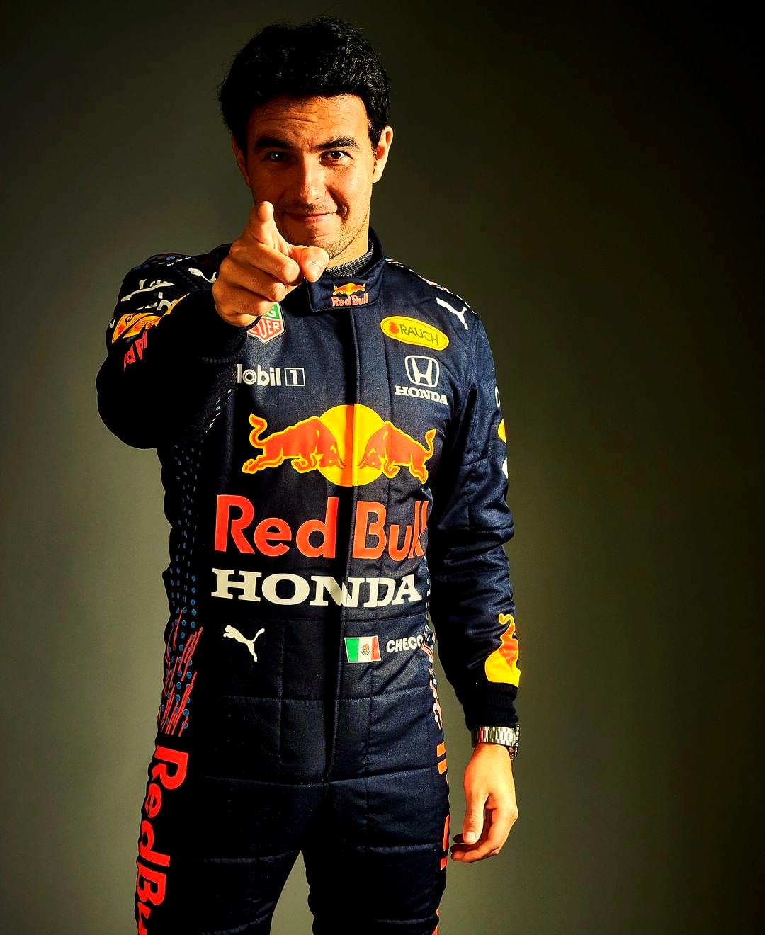 阿斯顿马丁翻盘哈斯车队，佩雷兹点燃赛场